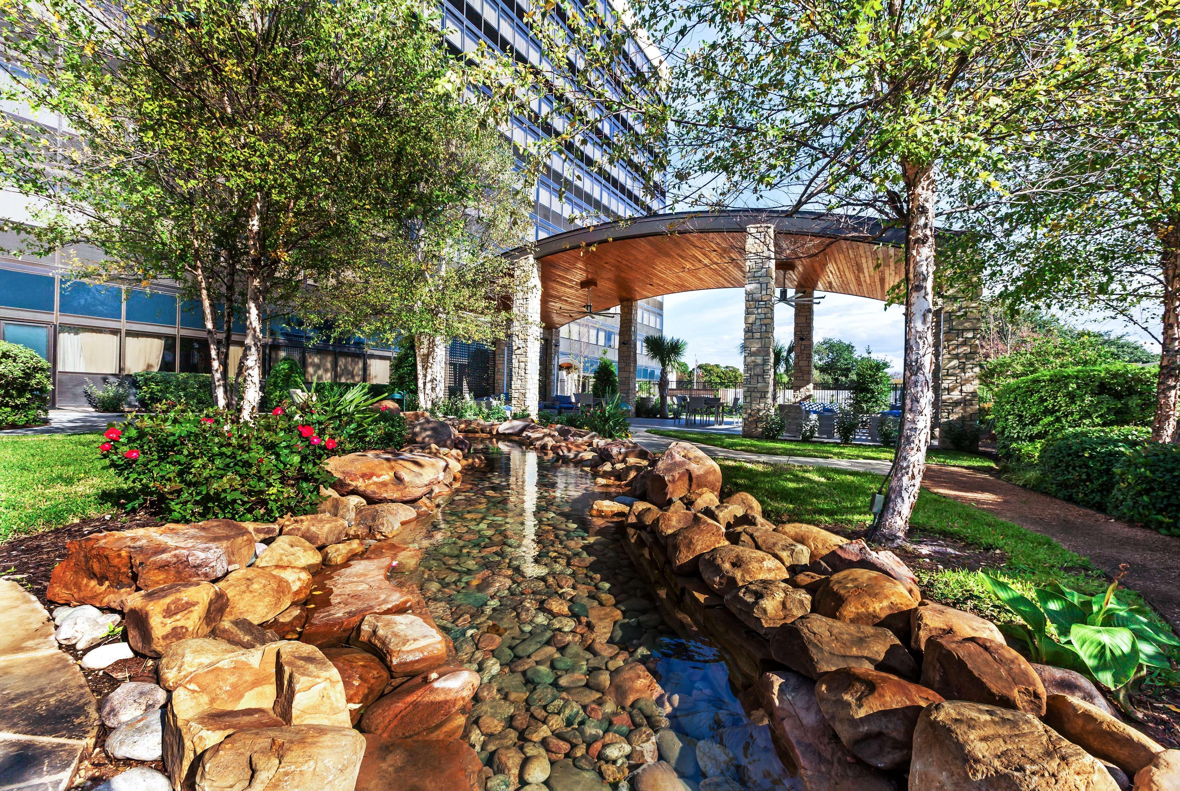 Hotel Hilton Waco Zewnętrze zdjęcie