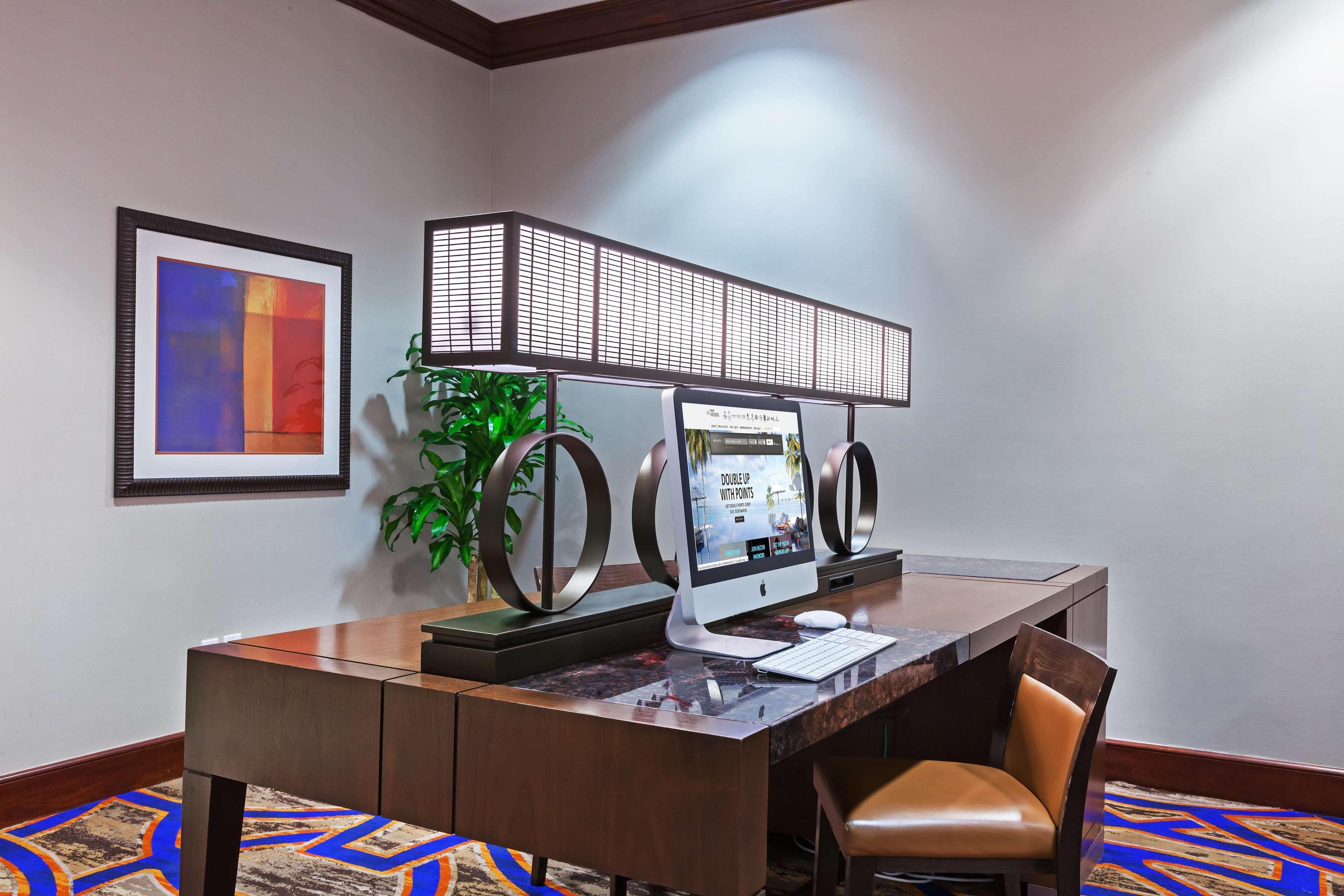 Hotel Hilton Waco Zewnętrze zdjęcie