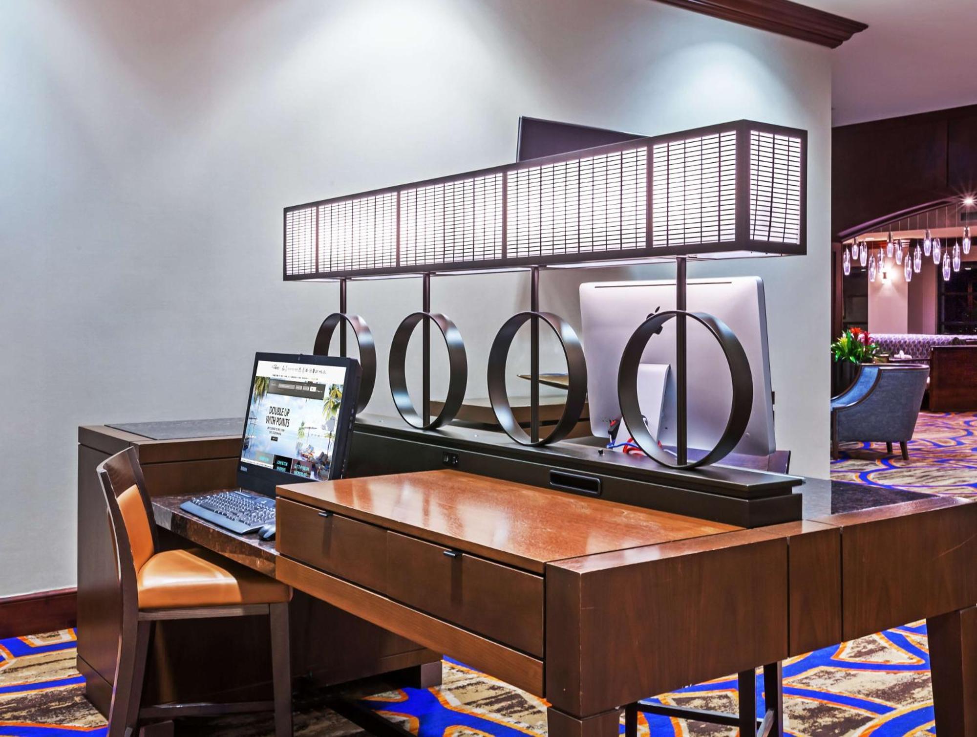 Hotel Hilton Waco Zewnętrze zdjęcie